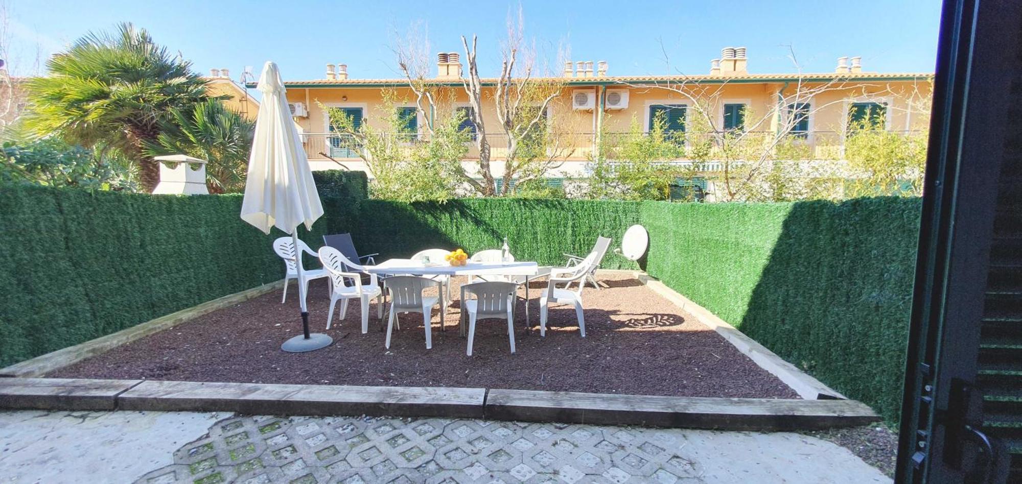Casa Mas Pinell 93 Torroella de Montgrí Exterior foto